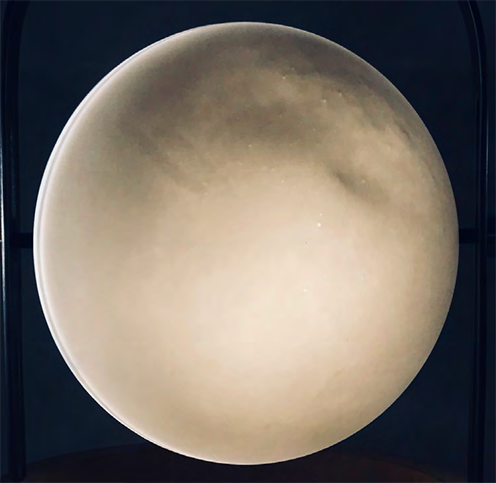 Resemblance to the moon